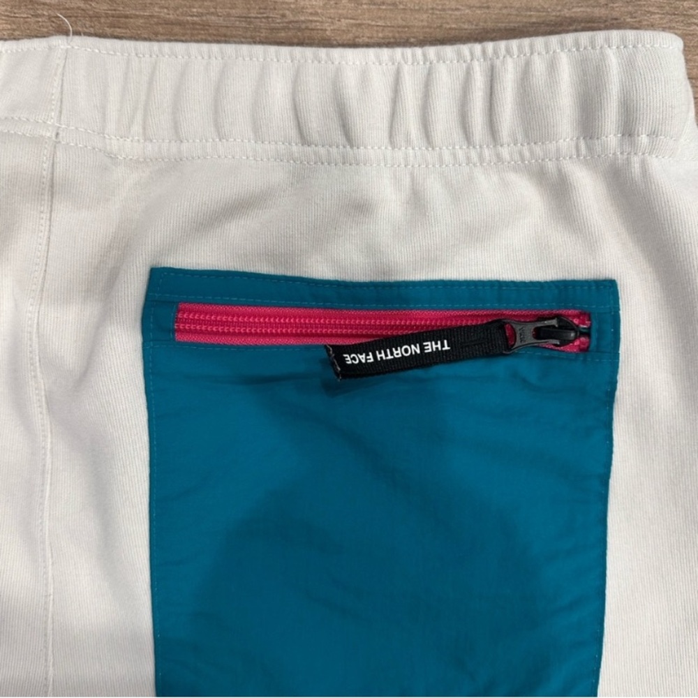 The North Face Cream Teal Knee Patch Fleece Joggers Pink Accents L - Picture 8 of 9